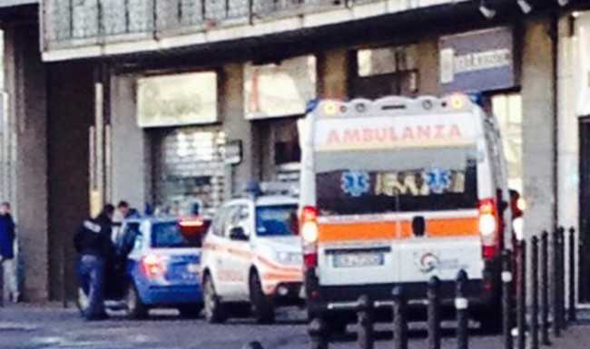 Lecco, si sente male per strada, attimi di apprensione per un 74enne