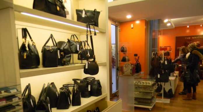 Regione: concorso per negozi, premi fino a 8 mila euro