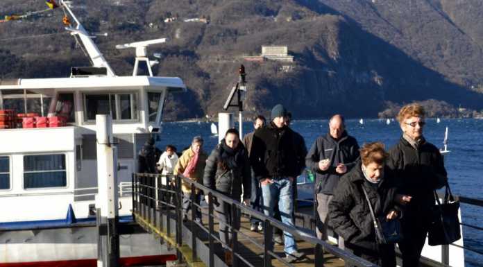 Gran vento su Santa Apollonia. Abbadia ferma battello e fiera
