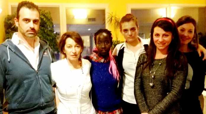 “Un palco in corsia”: il sipario del teatro si riapre in ospedale