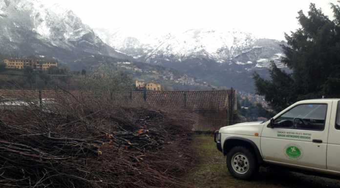 Rancio, l’antincendio consegna le fascine per la ripopolazione ittica