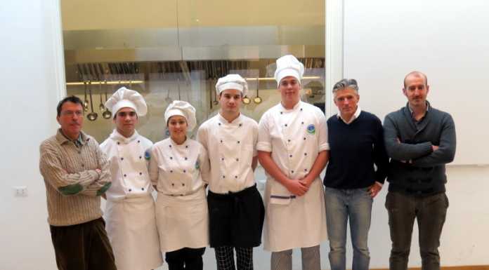 4 allievi per 4 piatti, davanti alla giuria gli studenti dell’Istituto Fumagalli