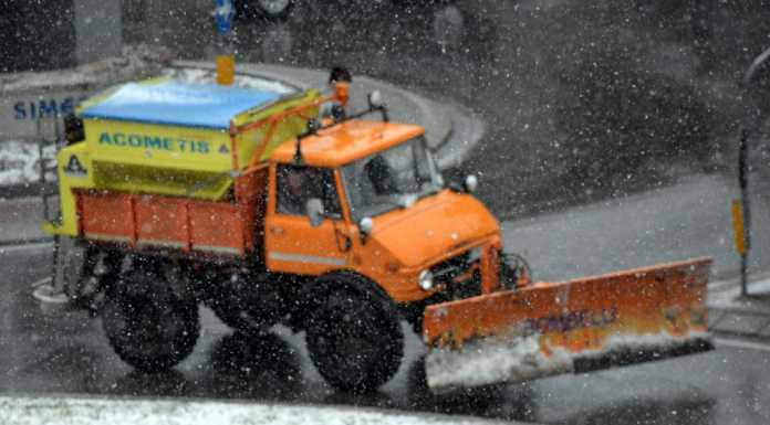 Neve: qualche disagio in Valsassina, al lavoro i pompieri