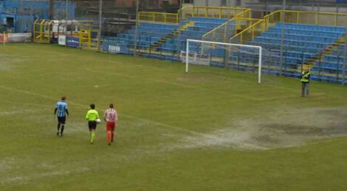 Campo in condizioni pessime, rinviata Lecco-Caravaggio