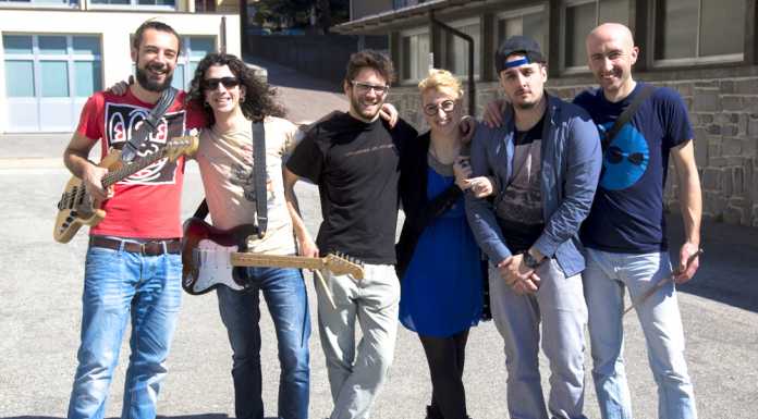 “Project Rock School”: un libro e il concorso canoro “Alive 2015”