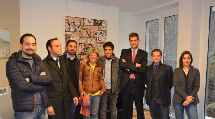 Giovani di Api: un’asta d’arte al “buio” in favore della CRI