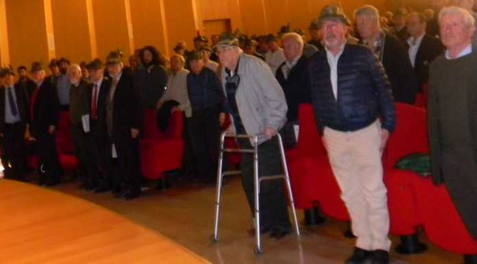 Il bilancio degli alpini lecchesi: meno iscritti ma crescono i soci