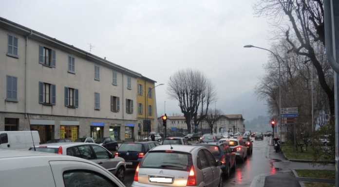 Con la chiusura del Ponte Vecchio tornano disagi e code