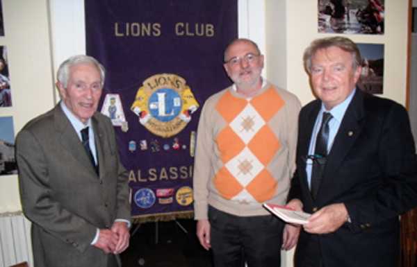 Lions Valsassina, una serata di risate con il comico Giannini