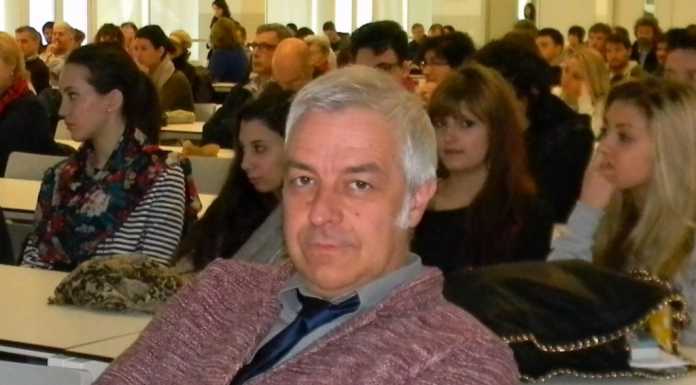 Van De Sfroos al Politecnico e parte l’intervista “cantata”