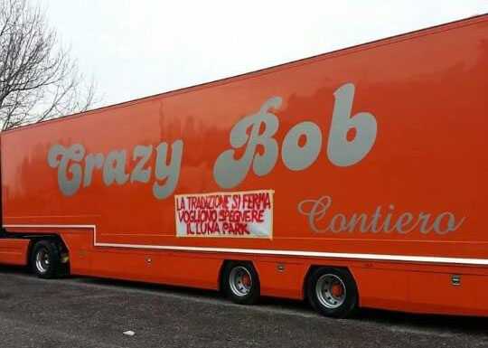 “Il Luna Park ci sarà”. Aprirà giovedì nel parcheggio del Bione
