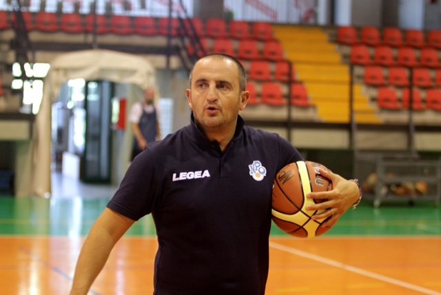 coach Antonio Tritto