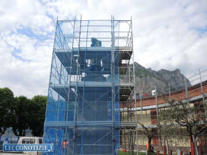 restauro monumento stoppani_Lecco (5)