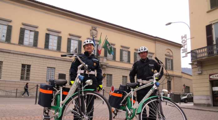 Da oggi Vigili in bicicletta per le strade di Lecco