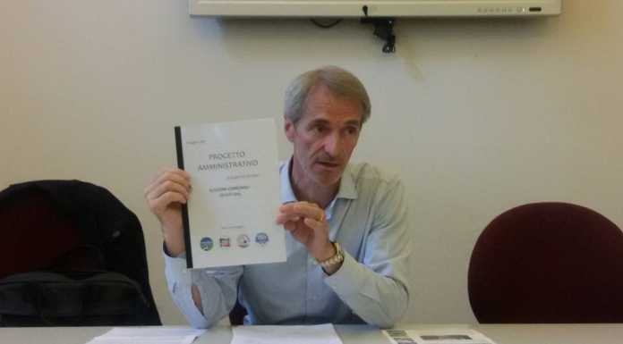 Piazza scrive a Negrini: “Vota Bodega”. Lui: “Inutili offese”