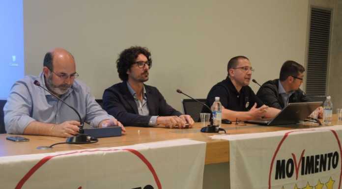 Crimi, Toninelli e Tripiedi chiudono la campagna del M5S