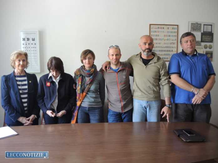 Lecco_cargo for Nepal_2015 (5)