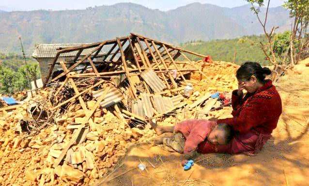 Mandello gioca a burraco per aiutare il popolo del Nepal