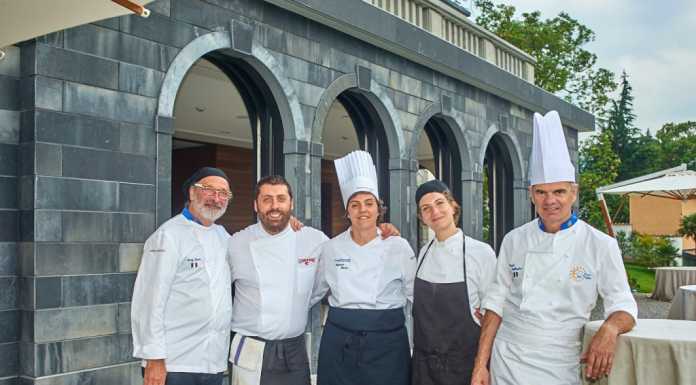 Andy Luotto a Villa Lario: “Mangiare bene aiuta a essere felici”