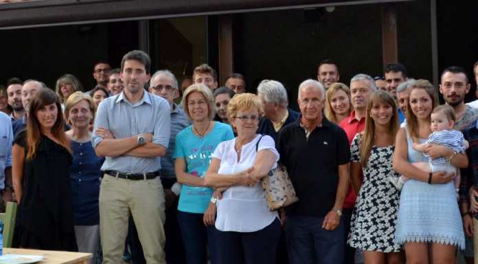 Brindisi, buffet e musica: serata di festa con “Il paese di tutti”