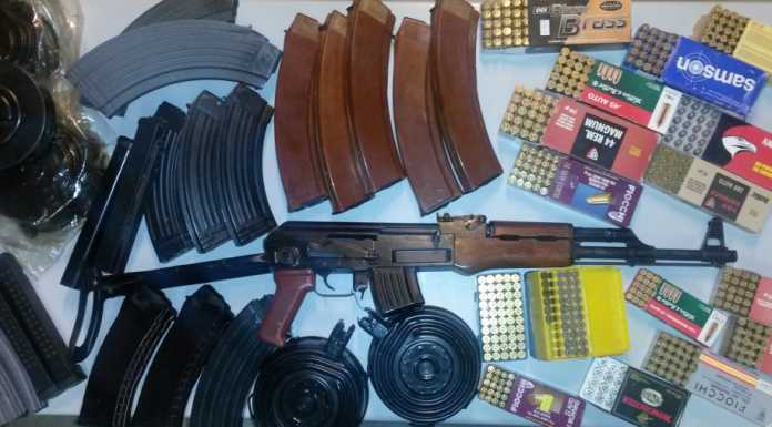 Armi belliche detenute illegalmente: sequestro in armeria