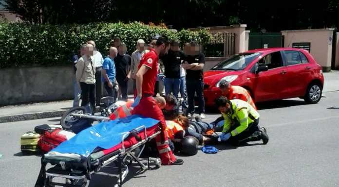 Incidente sul viale Montegrappa: ferito un motociclista