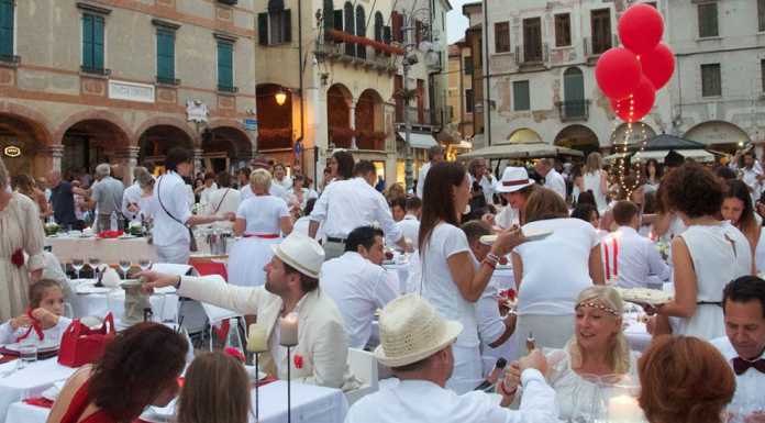 My Secret Dinner l’11 luglio a Lecco: picnic “in bianco”
