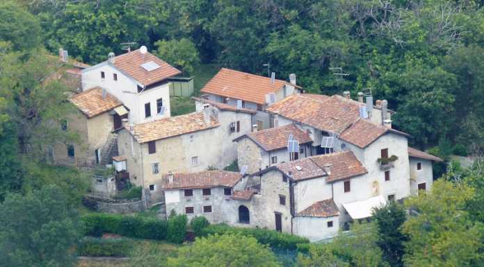 Incredibile a Campo de Boi: gli puntano un coltello alla gola per derubarlo