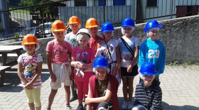 Ucraina: ripartiti i 34 bimbi ospitati a Lecco, 100kg di alimenti raccolti