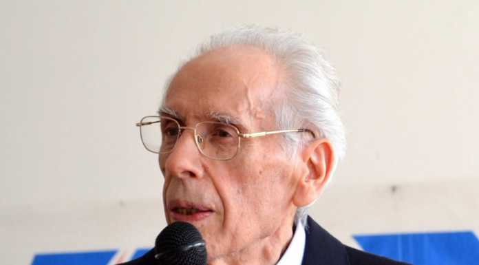 Grave lutto a Mandello, è morto nella notte il dottor Gianni Comini