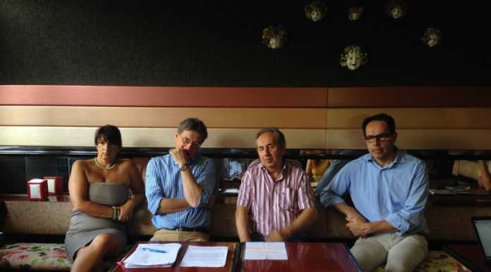 Calolzio. Servizio idrico, Ausm e tensostruttura: minoranze in guerra