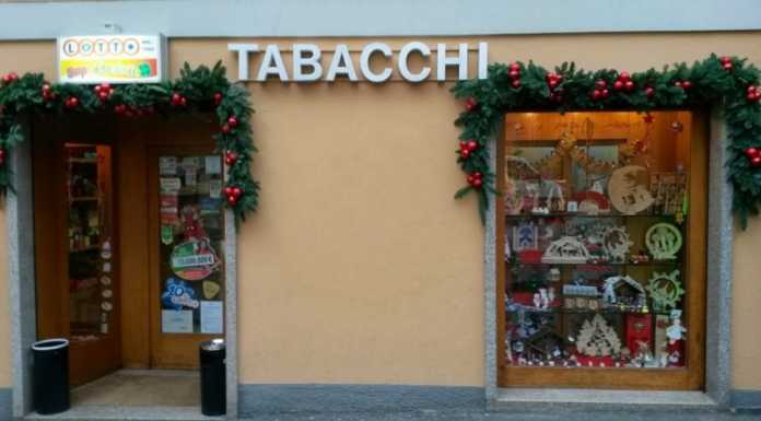 La tabaccheria Radici e Panizza Grafiche “negozi storici”