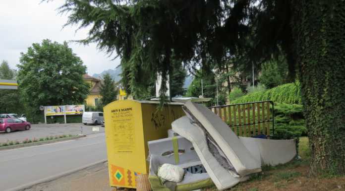 Discarica a cielo aperto in corso Matteotti, il Comune si è già attivato