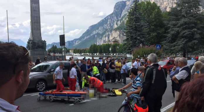 Muore investito sulle strisce pedonali sul lungolago di Lecco