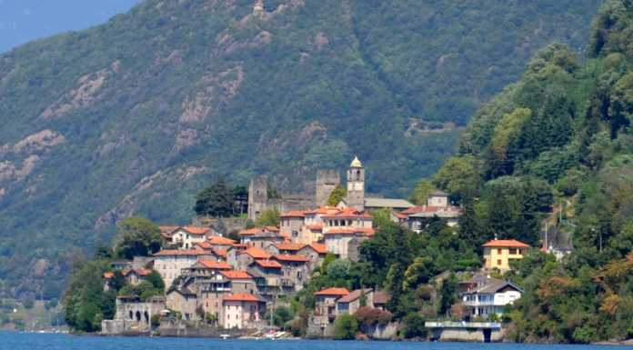 Corenno a pagamento, il PD: “Una sciagurata scelta politica”