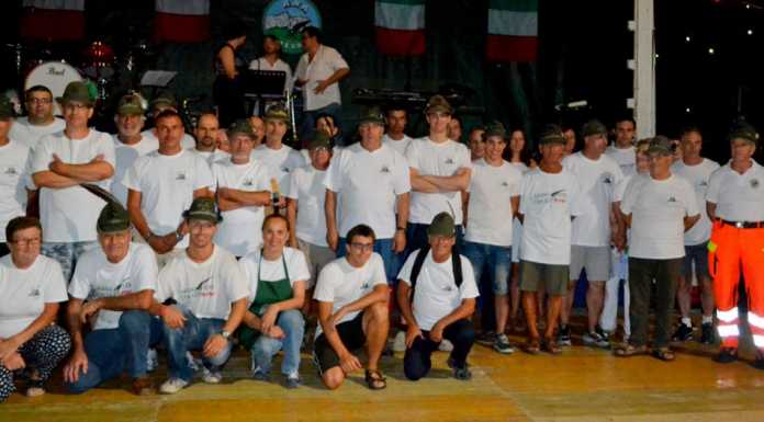 Lierna, alpini in festa tra piatti, balli e un pensiero a chi “è andato avanti”