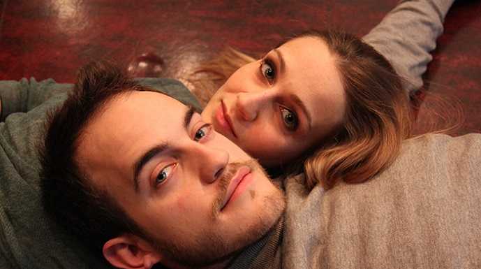 Varenna, la mostra di pittura naif al via con uno spettacolo teatrale