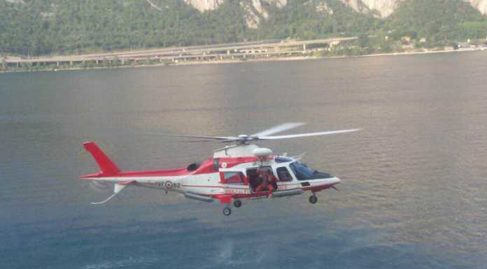 Moregallo. Si tuffa nel lago da una ventina di metri, 50enne perde la vita