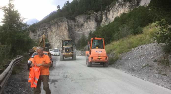 Dopo la frana, riaperta di giorno la SS38 “dello Stelvio”