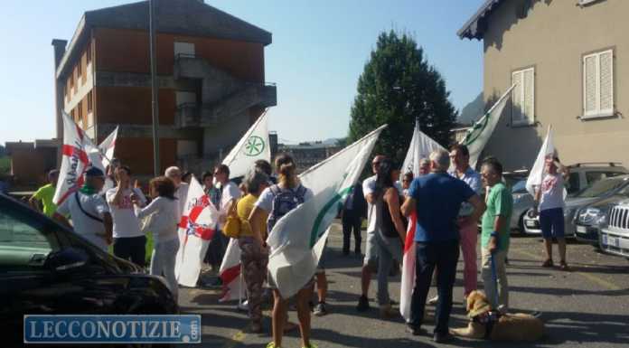 Profughi. Iniziata la protesta della Lega Nord al Ferrhotel