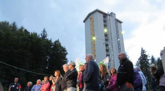 Caso Profughi, la trasmissione “Dalla Vostra Parte” ha fatto tappa ai Resinelli