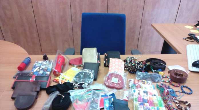 Merate: operazione contro i venditori abusivi, sequestrata merce