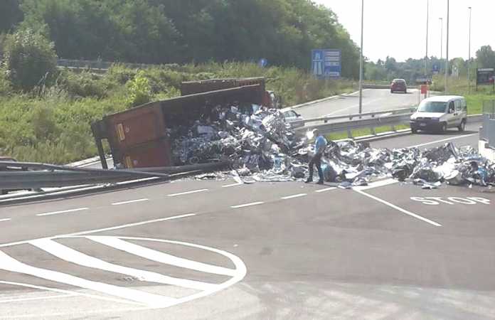 11997174_10207096122308911_1866904832_n