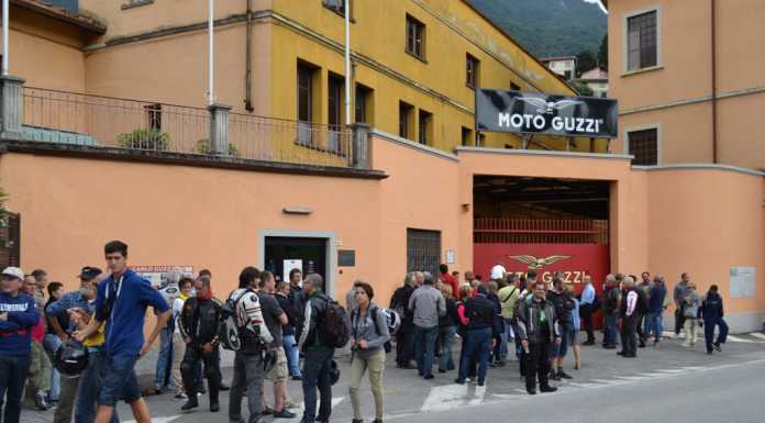 Mandello, guzzisti già in fila per visitare il Museo dell’Aquila e gli stand