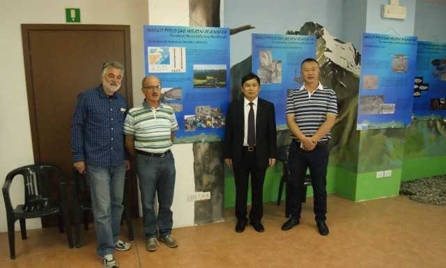 Delegazione cinese in Valsassina alla mostra dei fossili della Grigna
