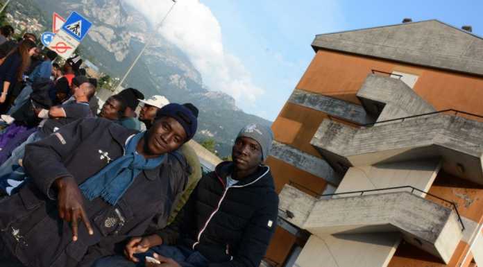 Noi Tutti Migranti: “Chiudere il Ferrhotel non è la soluzione”