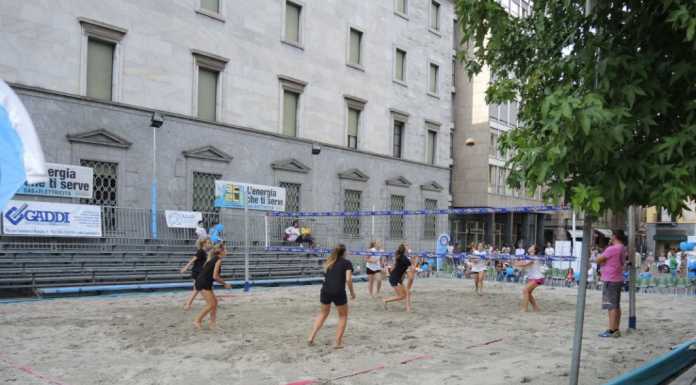 P.zza Garibaldi si fa spiaggia per il Torneo di Beach Volley di AGD