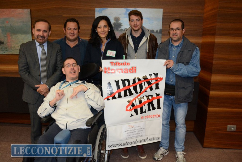 Carovana del Sorriso e Aironi Neri sul palco per i bimbi della Tanzania