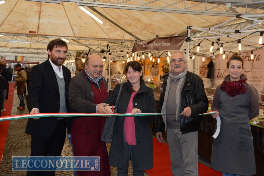 Via alla Festa del Cioccolato, golosità in piazza Garibaldi