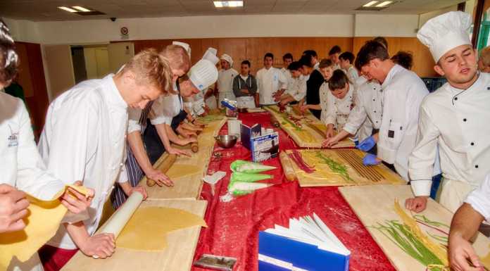 Ultime sfide al contest di cucina del Cfpa: verso il verdetto finale